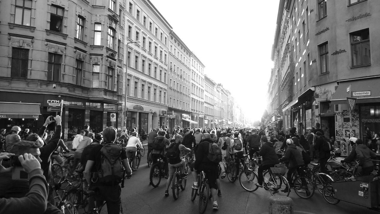 Critical Mass Berlin unterwegs